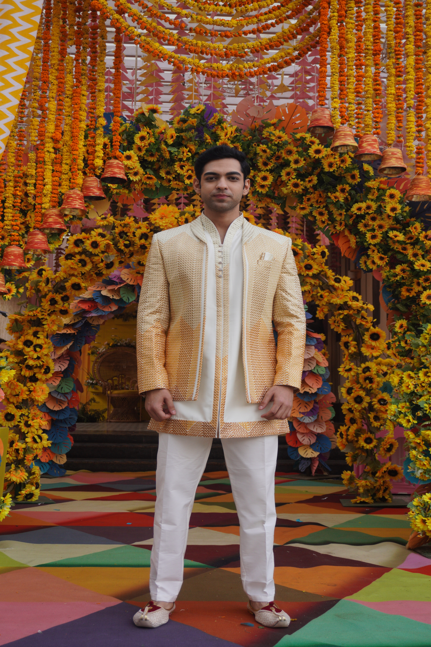 Ivory & Antique Gold Textured Jodhpuri Set