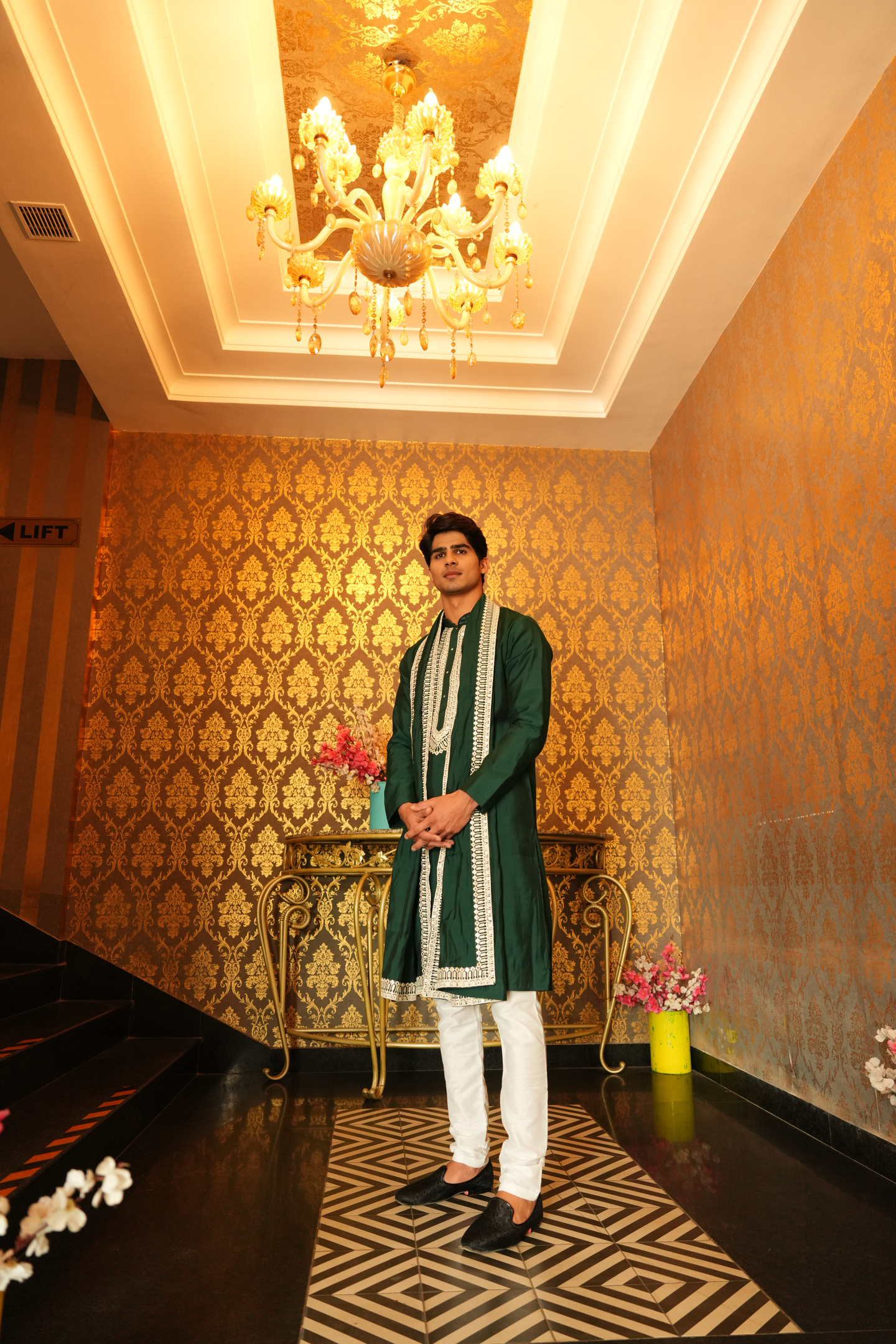 Emerald Green Embellished Kurta Set